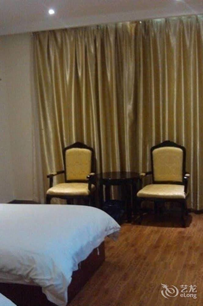 Zhanjiang Joyful Hotel Zhenhai  Exteriör bild